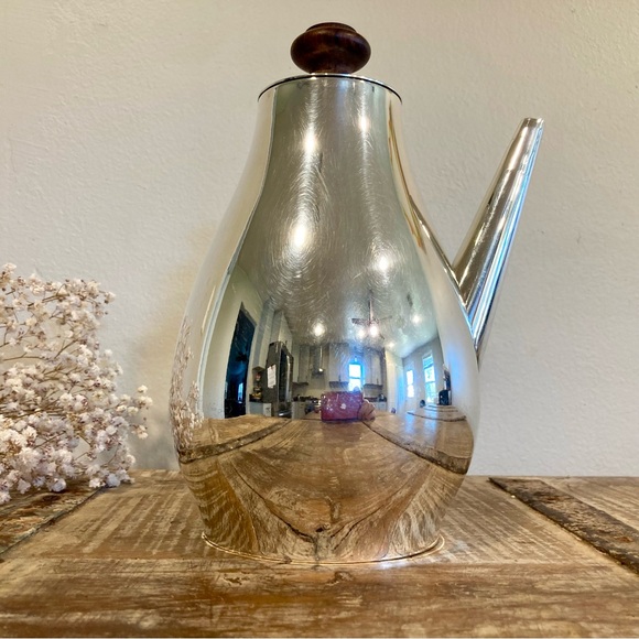 Vintage Silver Plated Teapot with Wooden Handle Signed Italy - Picture 4 of 14